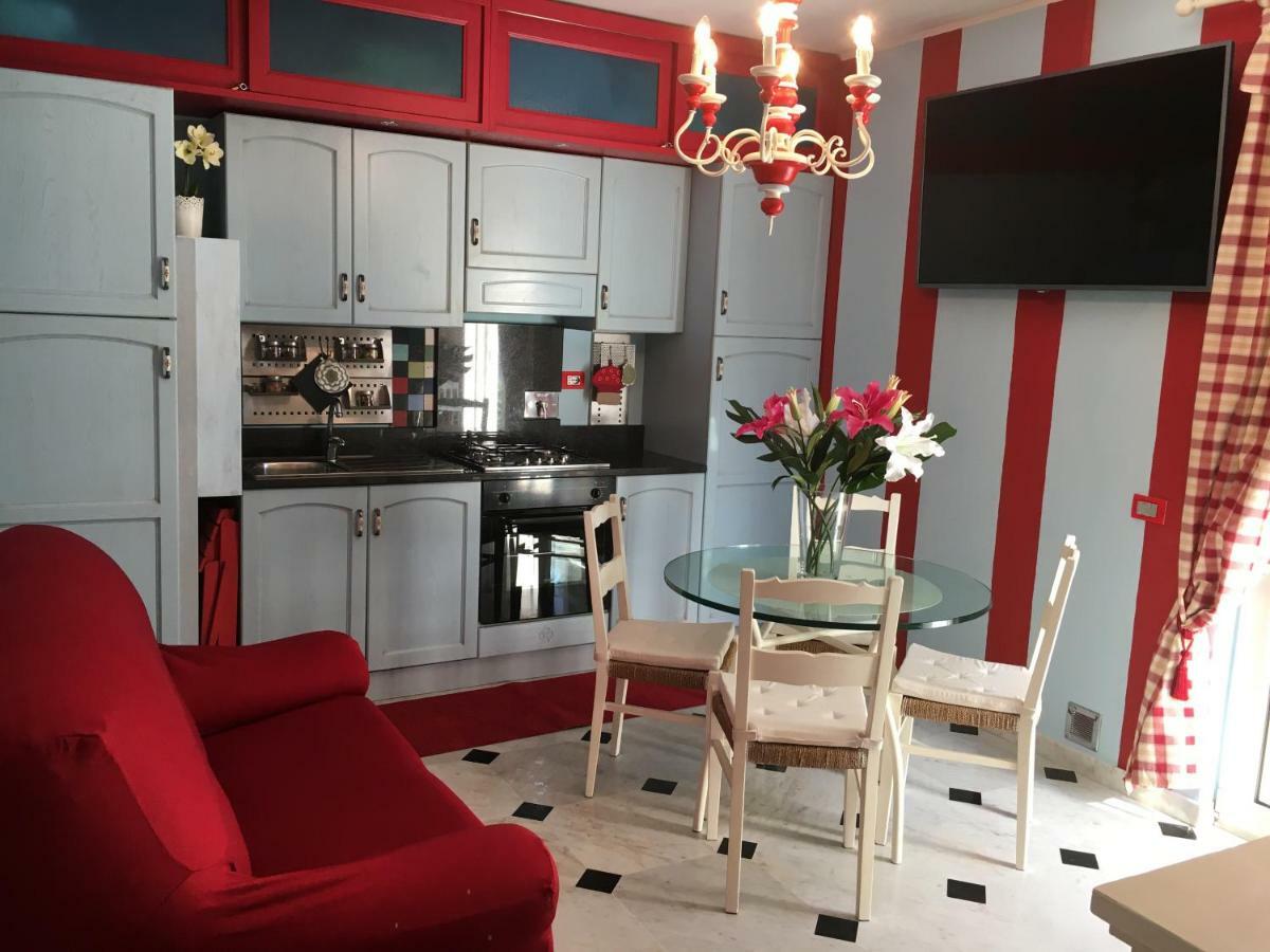 Rodeo Drive Apartment Viareggio Luaran gambar